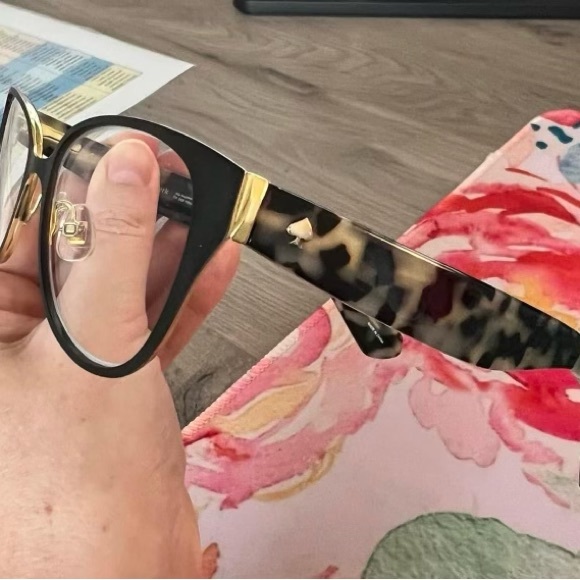 Kate Spade Reading Glasses - Picture 3 of 7